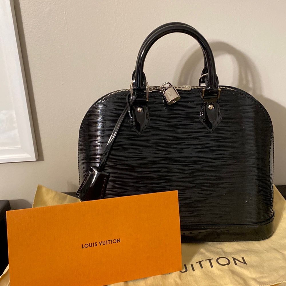 Louis Vuitton Black Patent Alma PM
